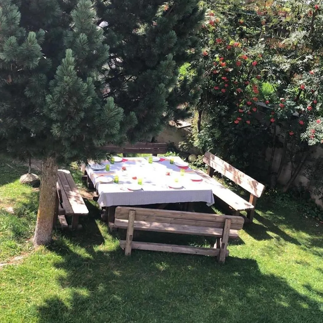 Baita Franz 3 Livigno 0*,  İtalya